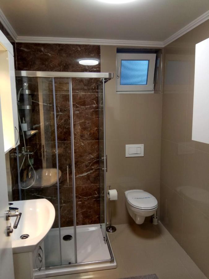 Apartment Cherry Gold Zrenjanin Ngoại thất bức ảnh