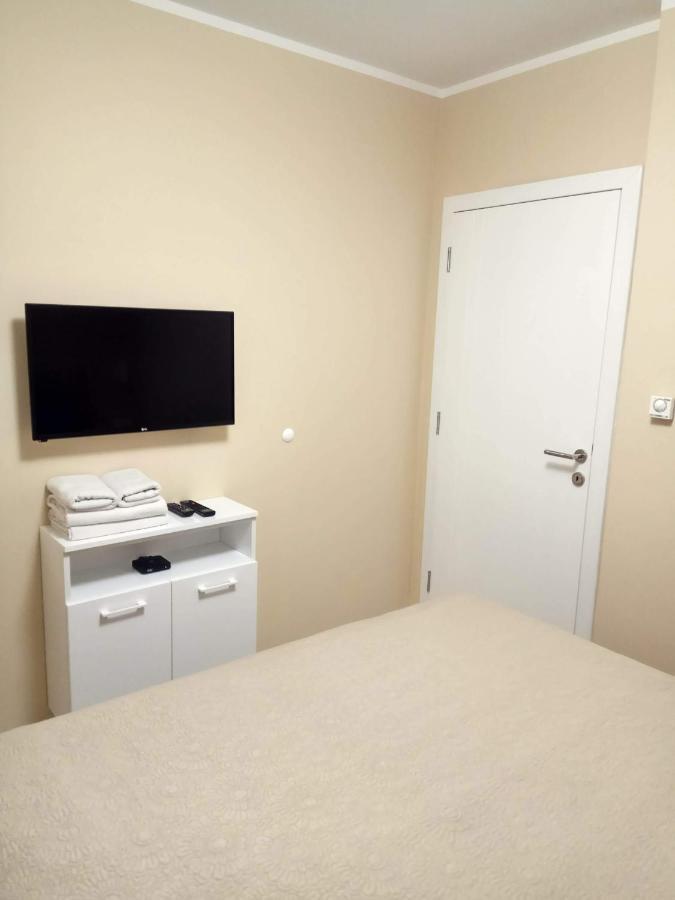 Apartment Cherry Gold Zrenjanin Ngoại thất bức ảnh